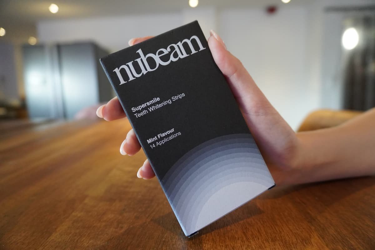 The Brighter Side: Nubeam Teeth Whitening Strips Reviewed with Enlightening Reviews